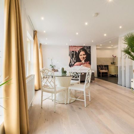 デン・ハーグ ゼタ ベッズ Bed & Breakfast エクステリア 写真