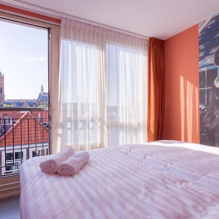 デン・ハーグ ゼタ ベッズ Bed & Breakfast エクステリア 写真