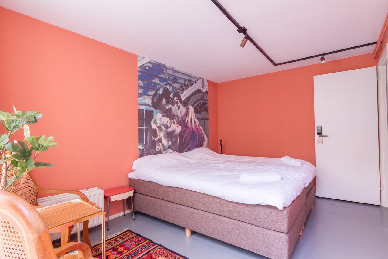 デン・ハーグ ゼタ ベッズ Bed & Breakfast エクステリア 写真