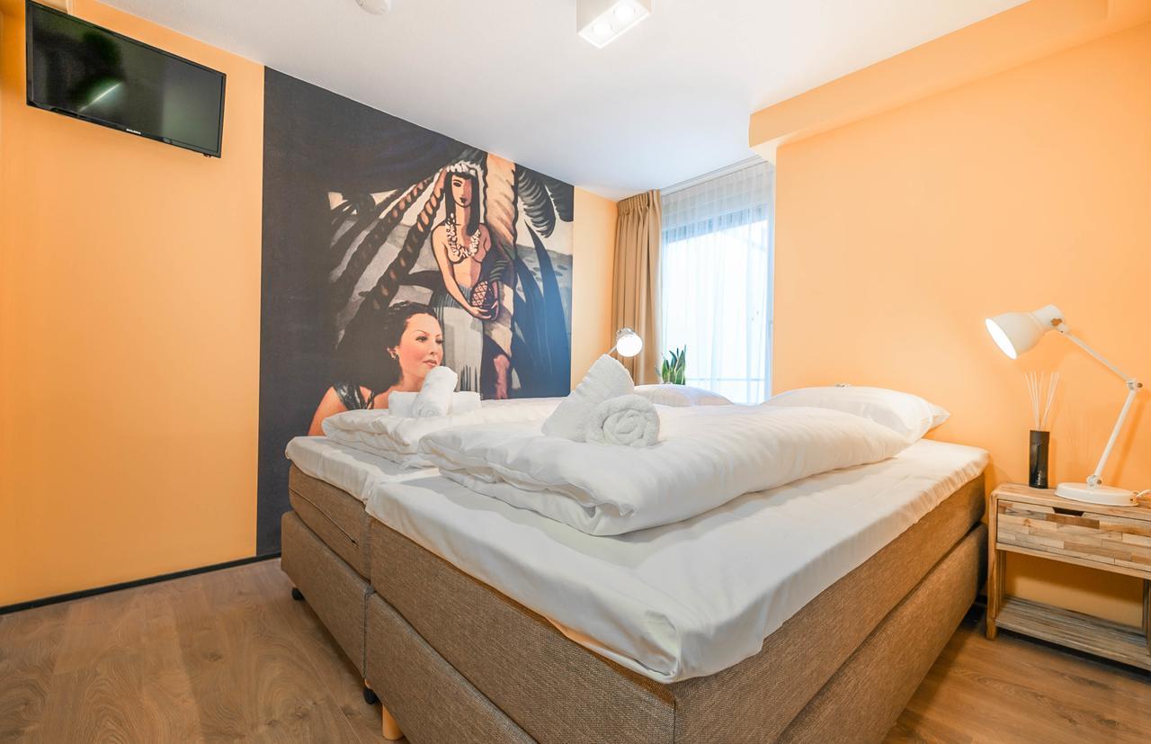 デン・ハーグ ゼタ ベッズ Bed & Breakfast エクステリア 写真