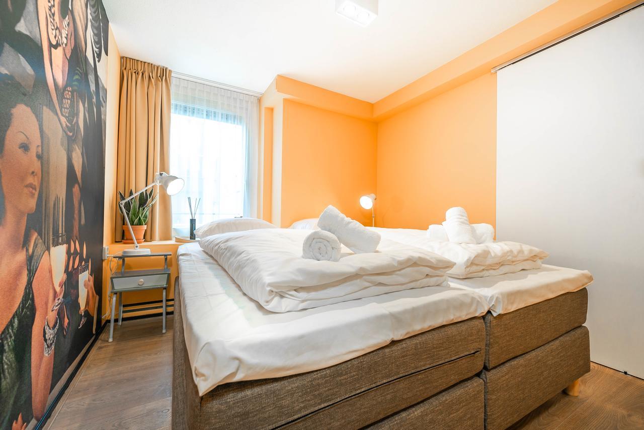 デン・ハーグ ゼタ ベッズ Bed & Breakfast エクステリア 写真