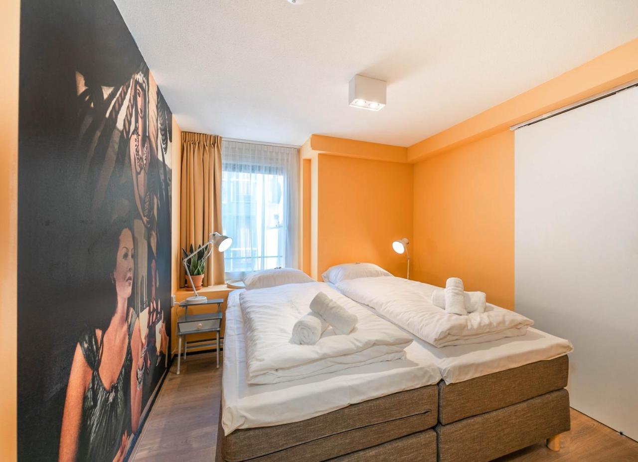 デン・ハーグ ゼタ ベッズ Bed & Breakfast エクステリア 写真